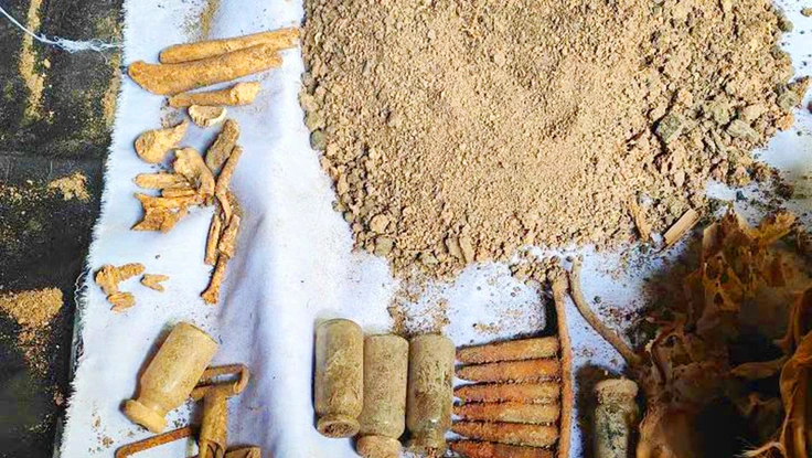 Quy tập 12 hài cốt liệt sĩ được phát hiện trong hang đá