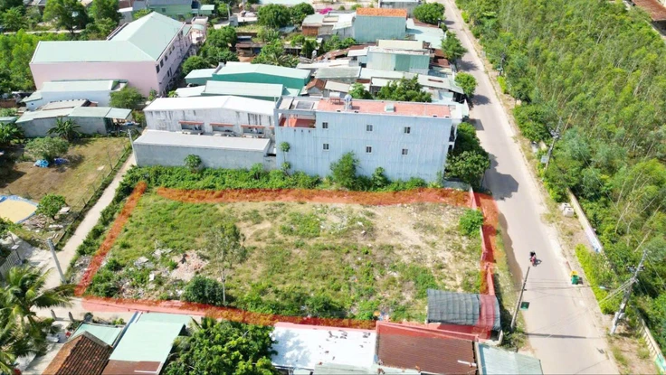 Gia Lai kỷ luật cảnh cáo nguyên chủ tịch và phó chủ tịch xã sai phạm về đất đai