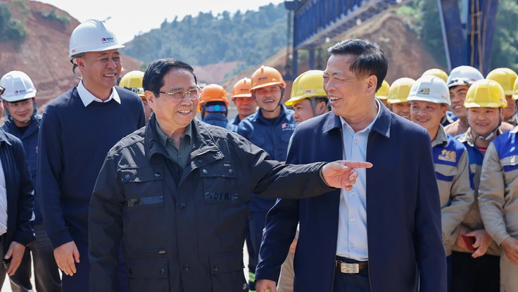 Từ 3 đột phá chiến lược đến tầm nhìn thế kỷ