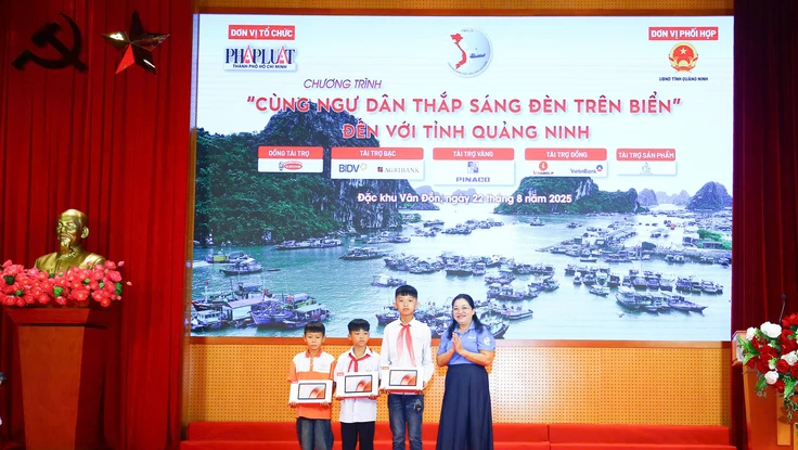 36 năm Pháp Luật TP.HCM: Được bạn đọc tin yêu là phần thưởng cao quý nhất 