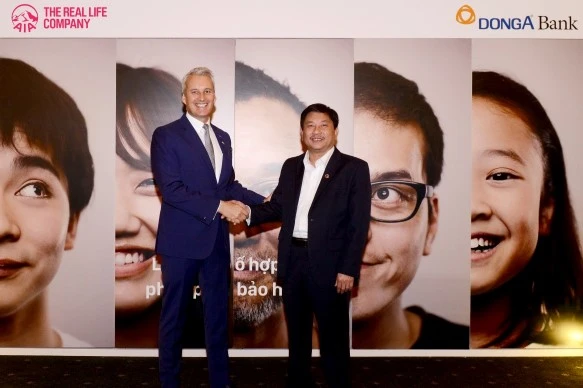 Áp dụng công nghệ trong việc thanh toán, mua bán