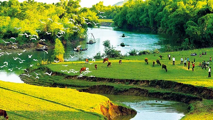 Nam Bộ tình đất tính người