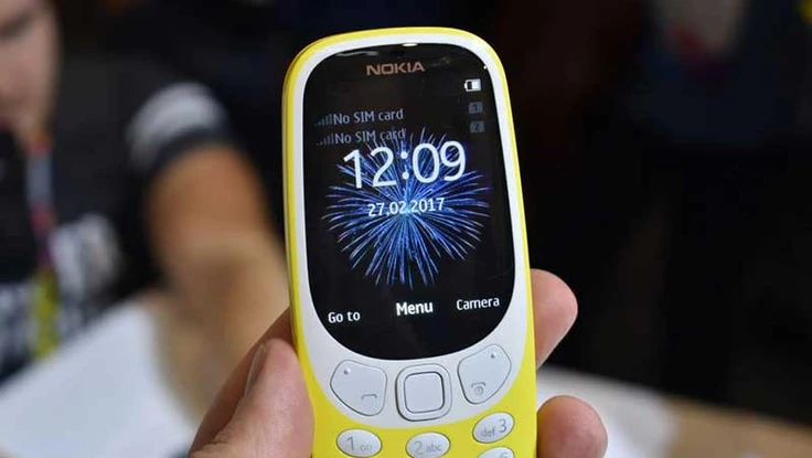 Điện thoại ‘đập đá’ có 3G