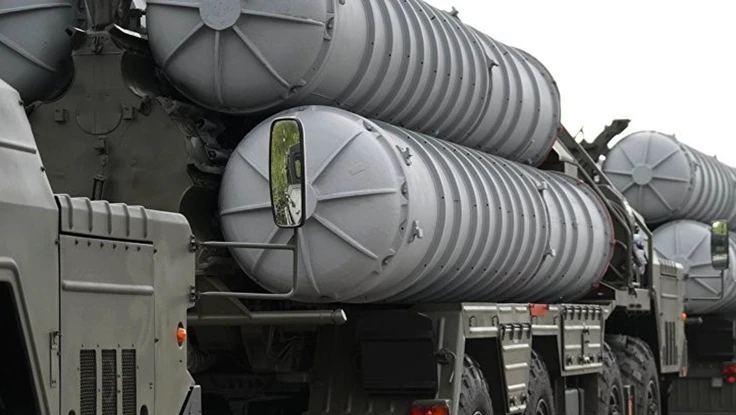Mỹ và Nga trong cuộc chiến S-400