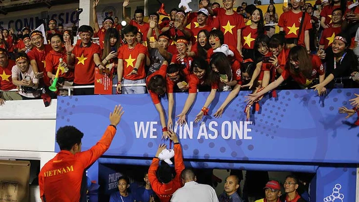 Thầy trò ông Park và bóng đá sạch