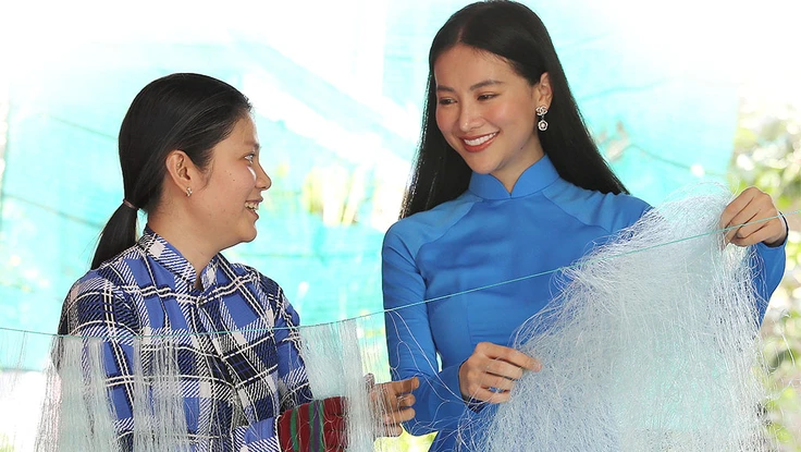 Hoa hậu Phương Khánh: Vì biển là nhà…