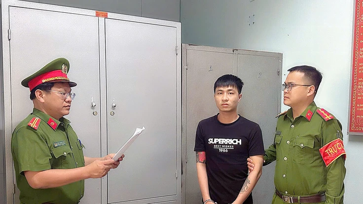 Thiện bị công an truy nã, khi xuất hiện tại địa phương thì bị bắt giữ. Ảnh: CA