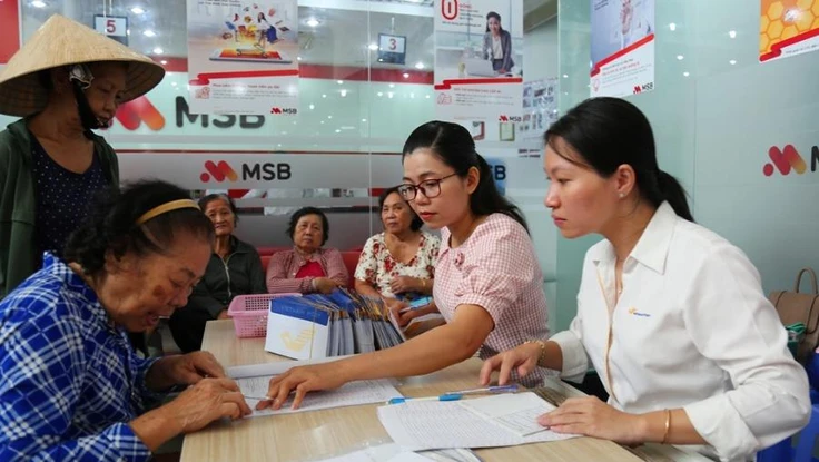 Lương hưu từ 1-7: Người tăng vài trăm ngàn, người tăng gần 10 triệu đồng