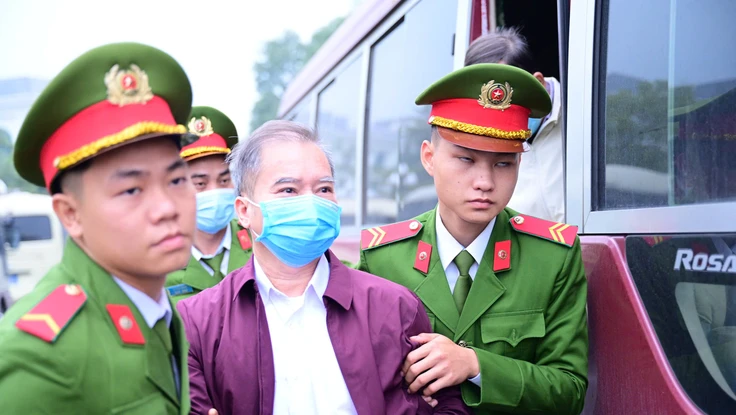 Đang xét xử vụ nhận hối lộ tại Ban Quản lý dự án tỉnh Đắk Lắk