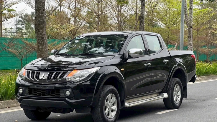 Cấm ô tô bán tải vào nội đô: Vướng ở quy định hay cách thực thi?