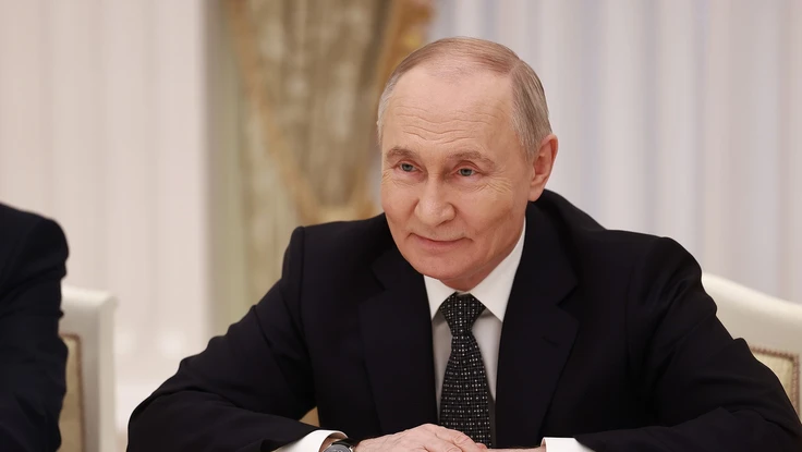 Tổng thống Nga giao Bộ Ngoại giao nghiên cứu miễn thị thực cho công dân Việt Nam