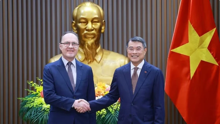 Thủ tướng Chính phủ Lê Minh Hưng tiếp Đại sứ Liên bang Nga tại Việt Nam