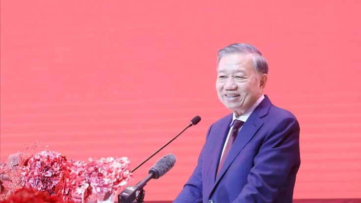 Tổng Bí thư, Chủ tịch nước Tô Lâm thông tin về tình hình trong nước với kiều bào ở Thái Lan 