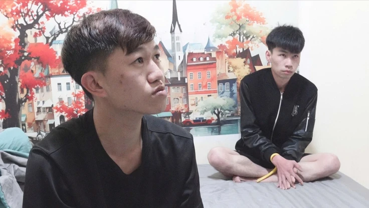 Cướp giật túi của du khách ở hồ Xuân Hương, 2 thanh niên bị bắt sau 4 giờ