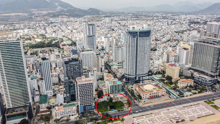 Một cá nhân ở Hà Nội trúng đấu giá khu 'đất vàng' bỏ hoang hơn 20 năm ở Nha Trang