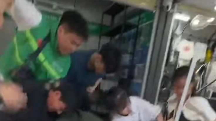 Xác minh vụ 2 nhóm lao vào ẩu đả, gây náo loạn tại Nha Trang 