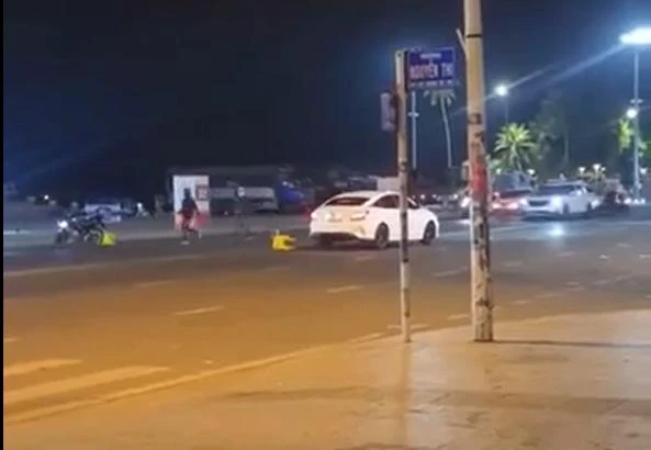 Điều tra vụ hỗn chiến khiến du khách hoảng sợ ngay chợ đêm Nha Trang