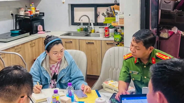 Khởi tố chủ xưởng sản xuất mỹ phẩm 'khủng' trong chung cư ở Nha Trang