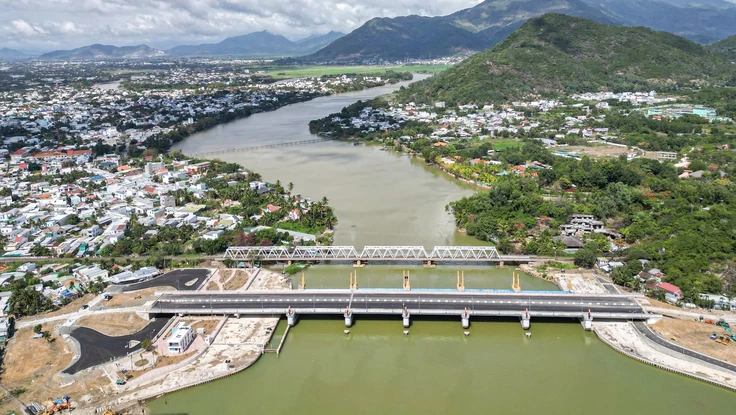 Công trình giúp ngăn mặn, giữ ngọt cho Nha Trang sắp về đích