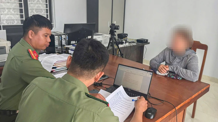 2 người bị mời làm việc vì bình luận không đúng liên quan Thiếu tá Nguyễn Xuân Hải