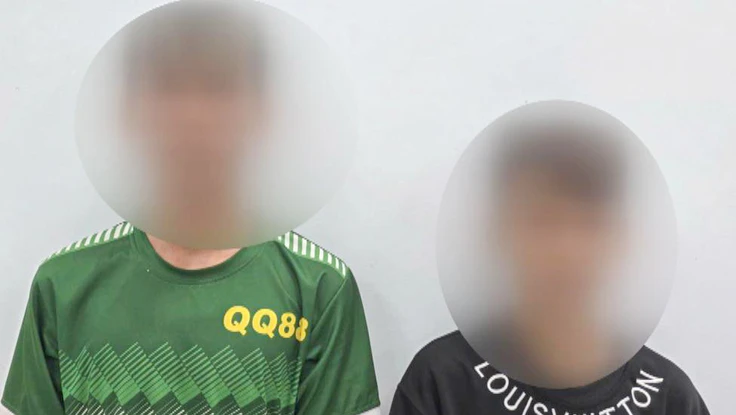 2 thiếu niên khống chế, cướp 4 bình ắc quy của học sinh lớp 7