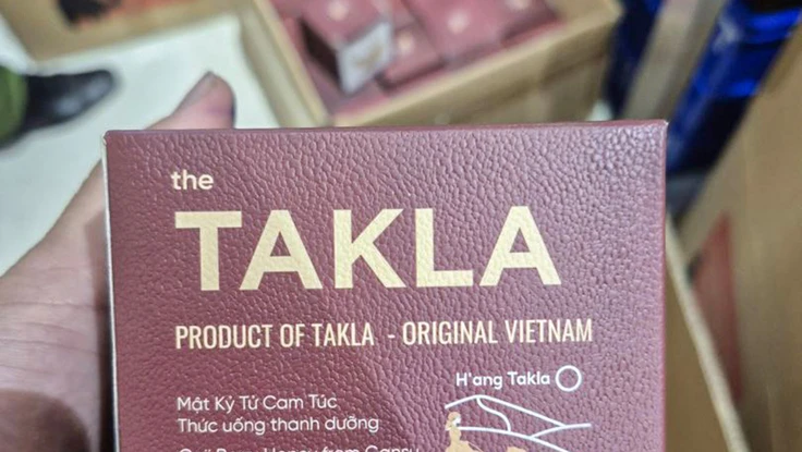 Hàng ngàn sản phẩm táo đỏ kẹp sữa lạc đà, táo đỏ Tân Cương không rõ nguồn gốc