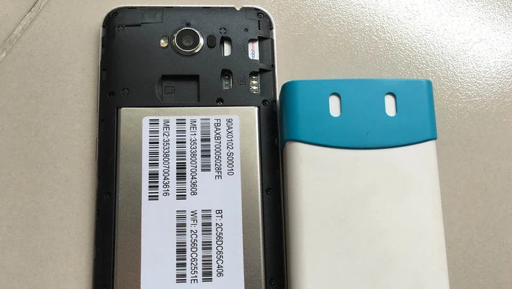 Đa dụng với chiếc smartphone “siêu pin”