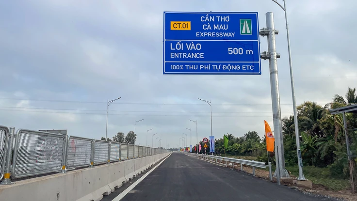 Điều chỉnh thời gian cho phép lưu thông trên cao tốc Cần Thơ - Hậu Giang