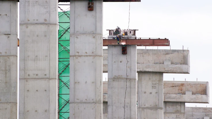 Dự án cầu Đại Ngãi đạt hơn 70% tiến độ nhưng đang gặp khó về nguồn đá