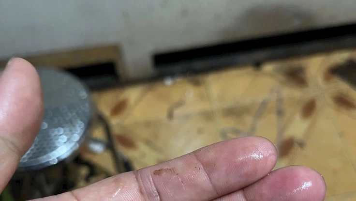 Hà Nội xuất hiện mưa đá to như đầu ngón tay