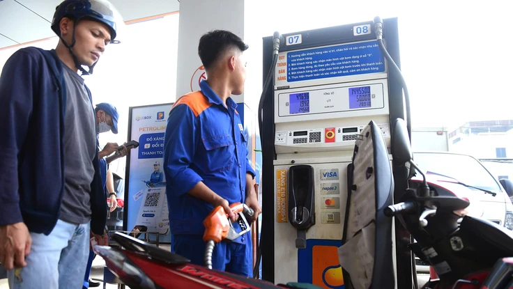 Các hãng xe công bố dòng xe tương thích và không tương thích với xăng E10