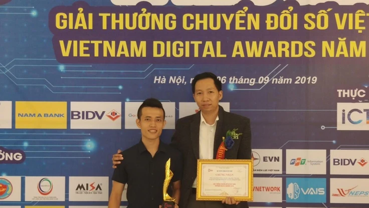 Đà Nẵng nhận giải thưởng chuyển đổi số Việt Nam 