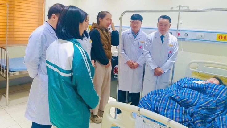 Vụ mẹ bị tử vong, con gái 6 tuổi bị vùi lấp: Con đã qua cơn nguy kịch