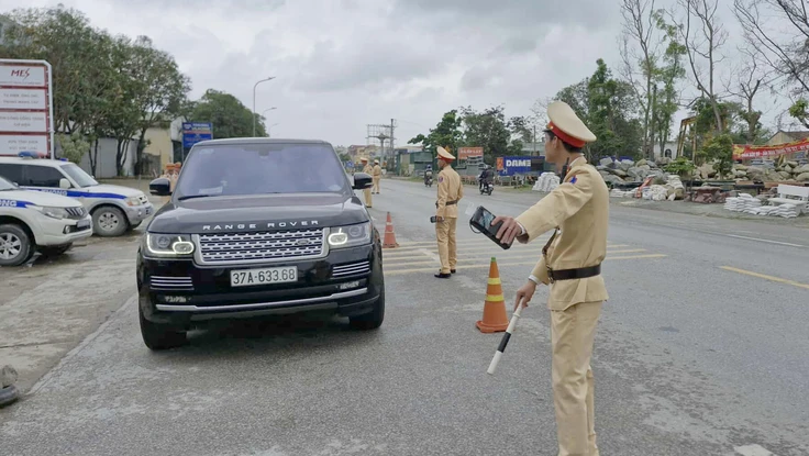 Đồng loạt kiểm tra nồng độ cồn: Không có ngoại lệ, không kiêng ngày Tết