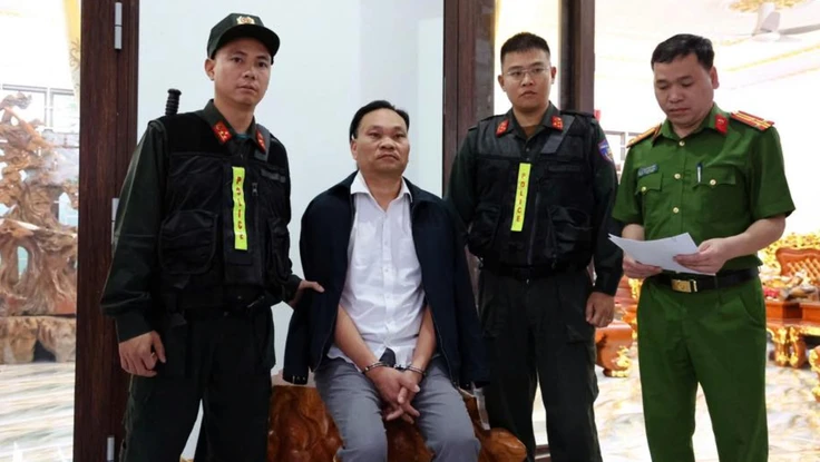 Công an Phú Thọ phá chuyên án lớn, bắt giữ nhiều giám đốc, thu 4 khẩu súng