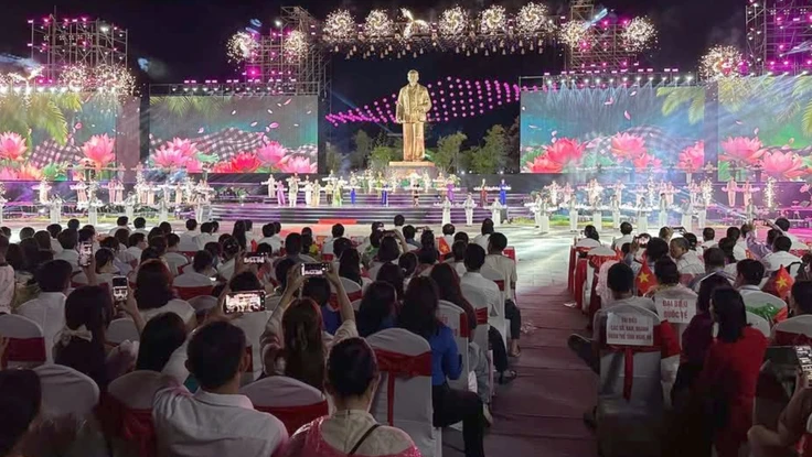 Khai mạc Lễ hội Làng Sen 2026 và trưng bày chuyên đề 'Miền Nam nhớ mãi ơn Người'