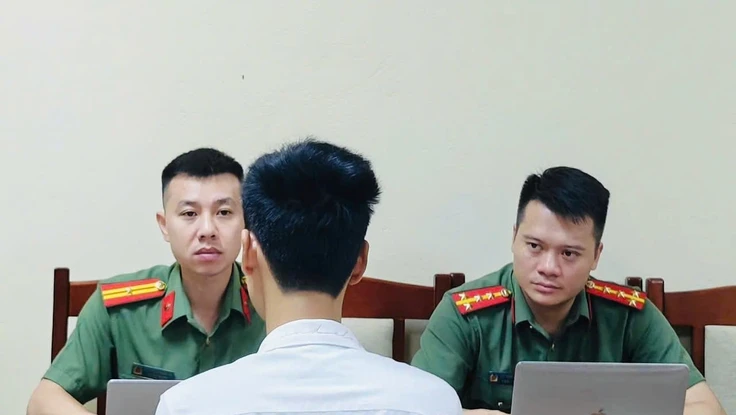 Xử phạt Tiktoker 'Khuê ơi dậy đi' hơn 8,7 triệu đồng