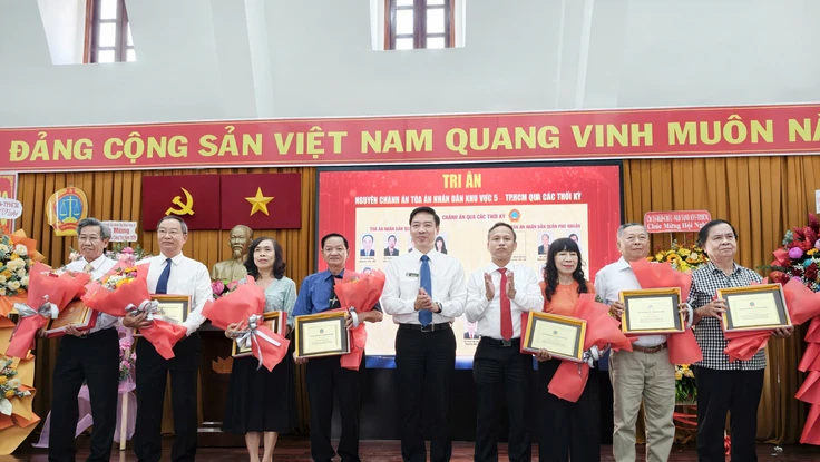 Ông Quách Hữu Thái: Năm 2025, TAND Khu vực 5 có nhiều thành tích đáng ghi nhận