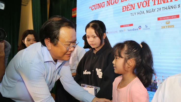 Đưa pháp luật chạm đến từng trái tim