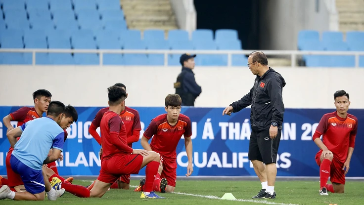 Chốt ngày đá SEA Games của tuyển nam, nữ trên sân cỏ nhân tạo 