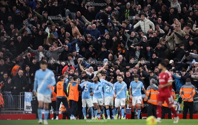 Man City lập kỷ lục khiến cả nước Anh choáng váng