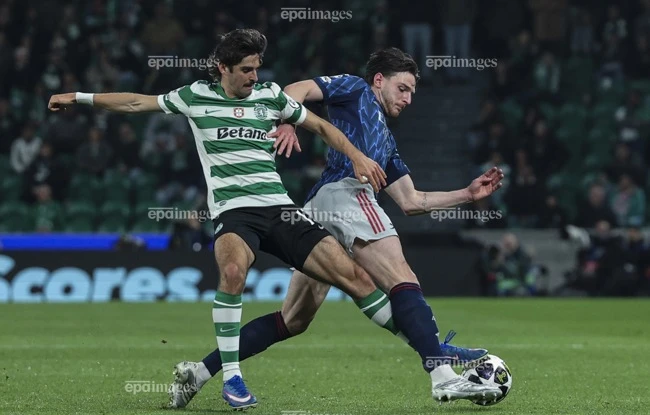 Sporting đe dọa đánh sập Arsenal ở Emirates