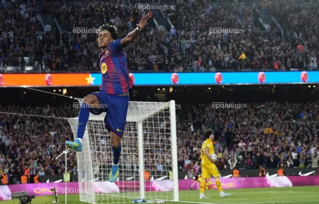 Yamal lập kỷ lục chấn động, chính thức vượt qua Messi và Ronaldo