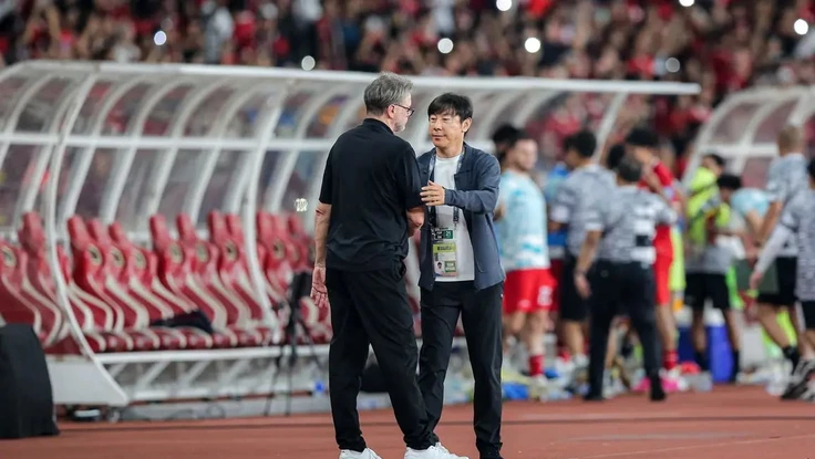 HLV Shin Tae-yong bất ngờ trở lại Indonesia