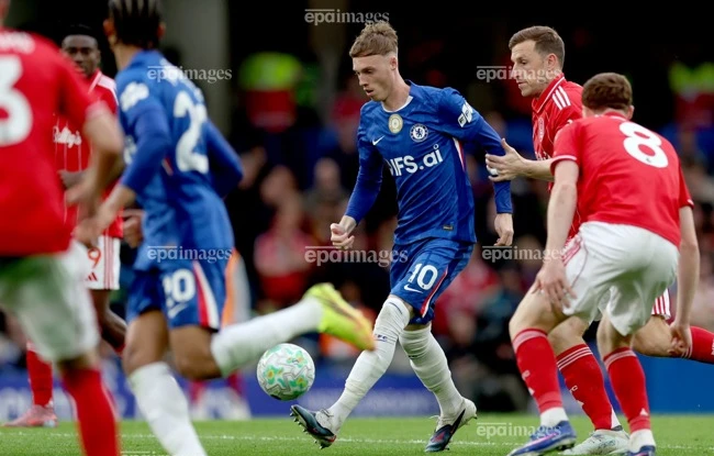 Thôi rồi Chelsea, tiền nhiều để làm gì?