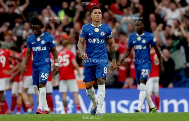 Sốc: Chelsea thua đau FA Cup, lập tức chốt Xabi Alonso cứu ghế nóng
