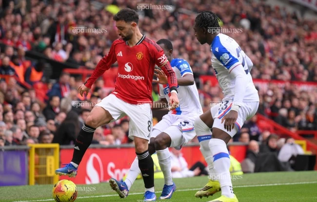 Chấn động: Bruno Fernandes phá kỷ lục, sánh ngang Messi