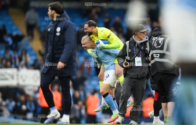 Pep Guardiola chia tay, Man City mở cuộc tháo chạy kinh hoàng