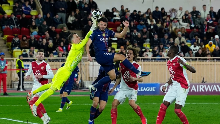 Arsenal thách thức PSG - ‘trùm cuối’ châu Âu