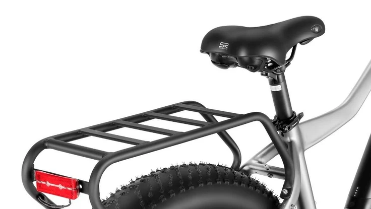 Xe đạp điện leo núi có thể đi xa hơn 112 km 